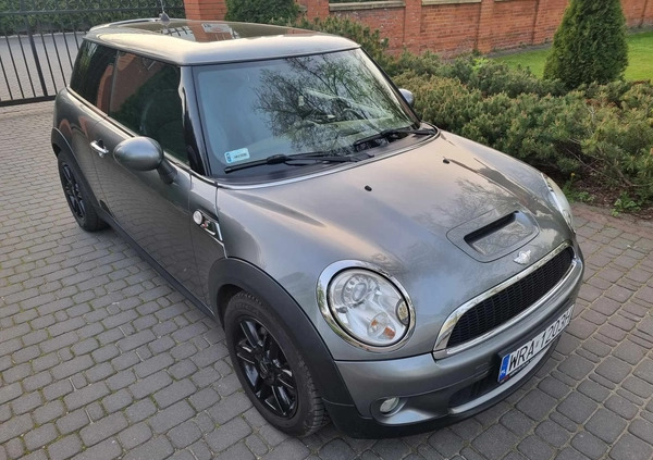 MINI Cooper S cena 30900 przebieg: 156000, rok produkcji 2007 z Łódź małe 379